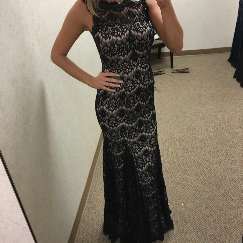 Betsy&Adam Black Formal Dress